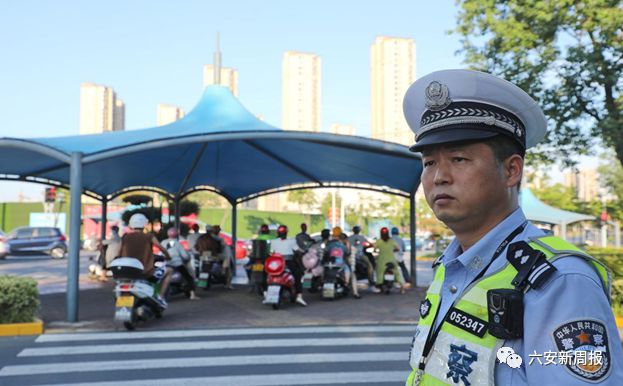 一起躲过雨、一起遮过阳！越来越多的遮阳棚下个路口见！米乐m6(图2)